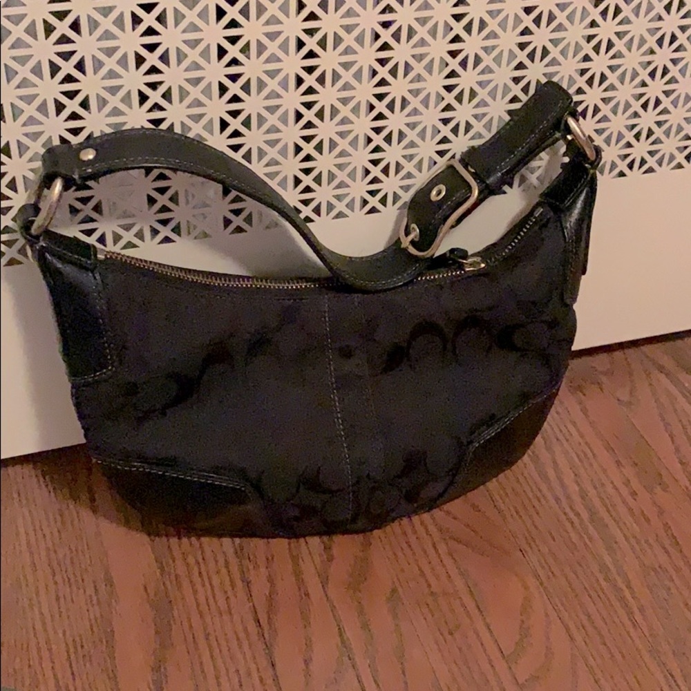 Coach Shoulder Bag